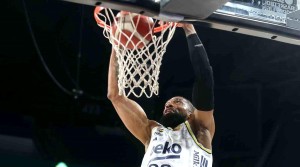Fenerbahçe Yarı Finale Yükseldi