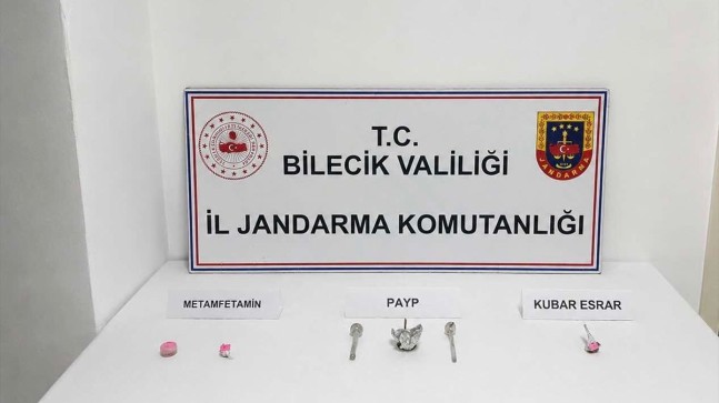 Bilecik’te Kaçak Sigara ve Uyuşturucu Operasyonu