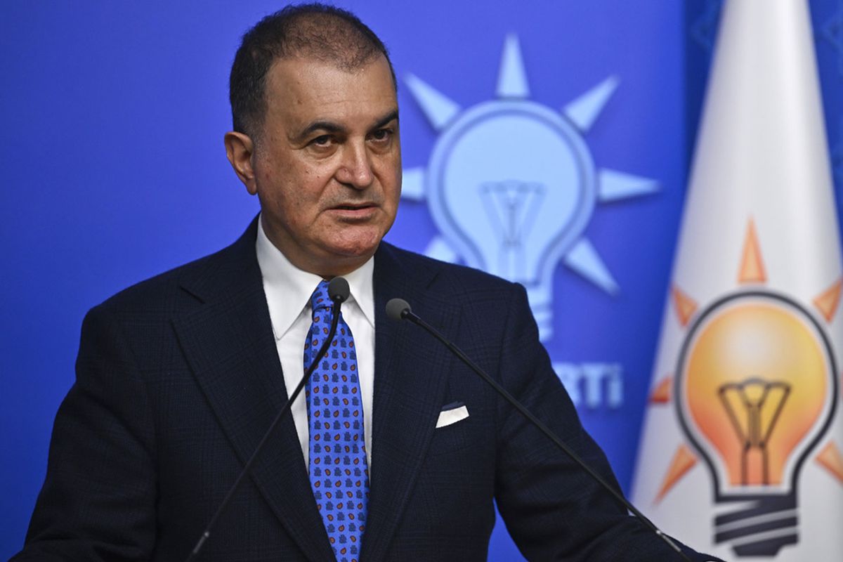 AK Parti Sözcüsü Ömer Çelik’ten Macron’a sert tepki: Gereksiz bir cüretkarlıkta olduğunu görüyoruz