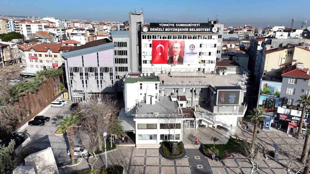 Denizli’de emekli destekleri hesaplara yattı