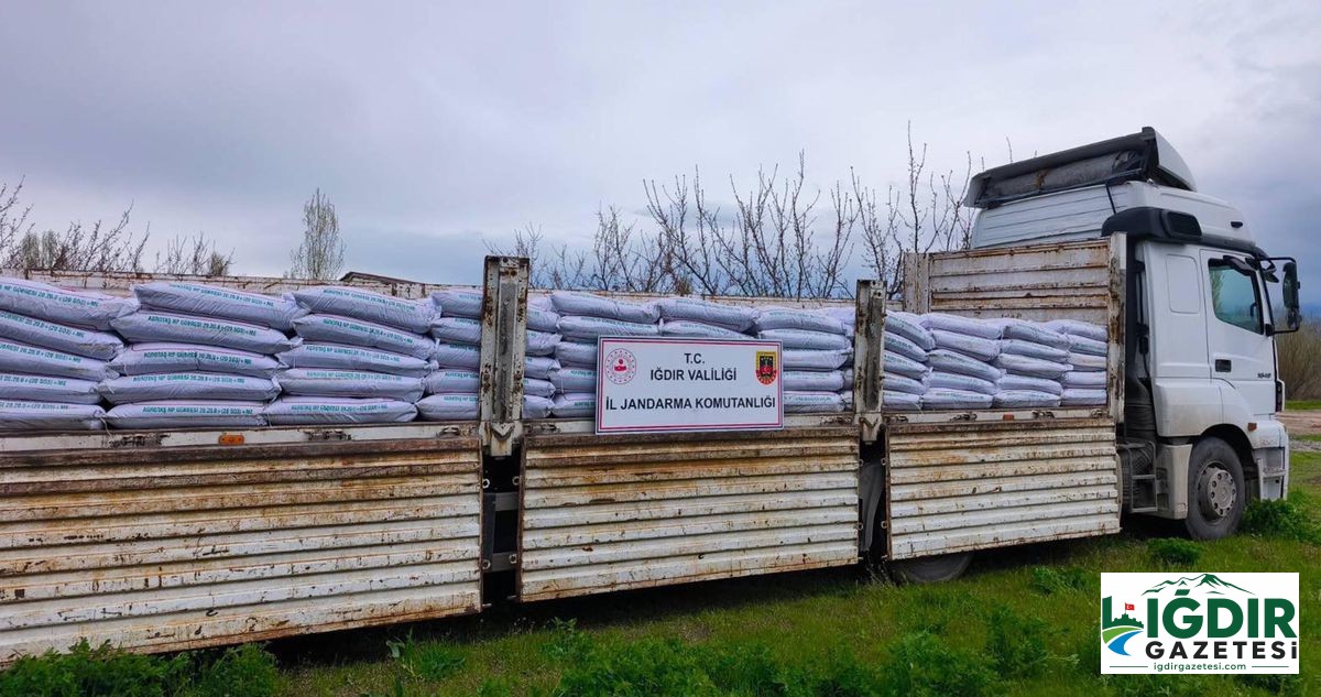 Iğdır’da Kaçak Gübre ve Sigara Operasyonları