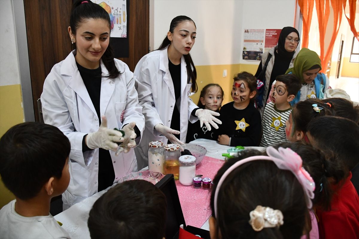 Osmaneli’nde Çocuk Kimya Şenliği
