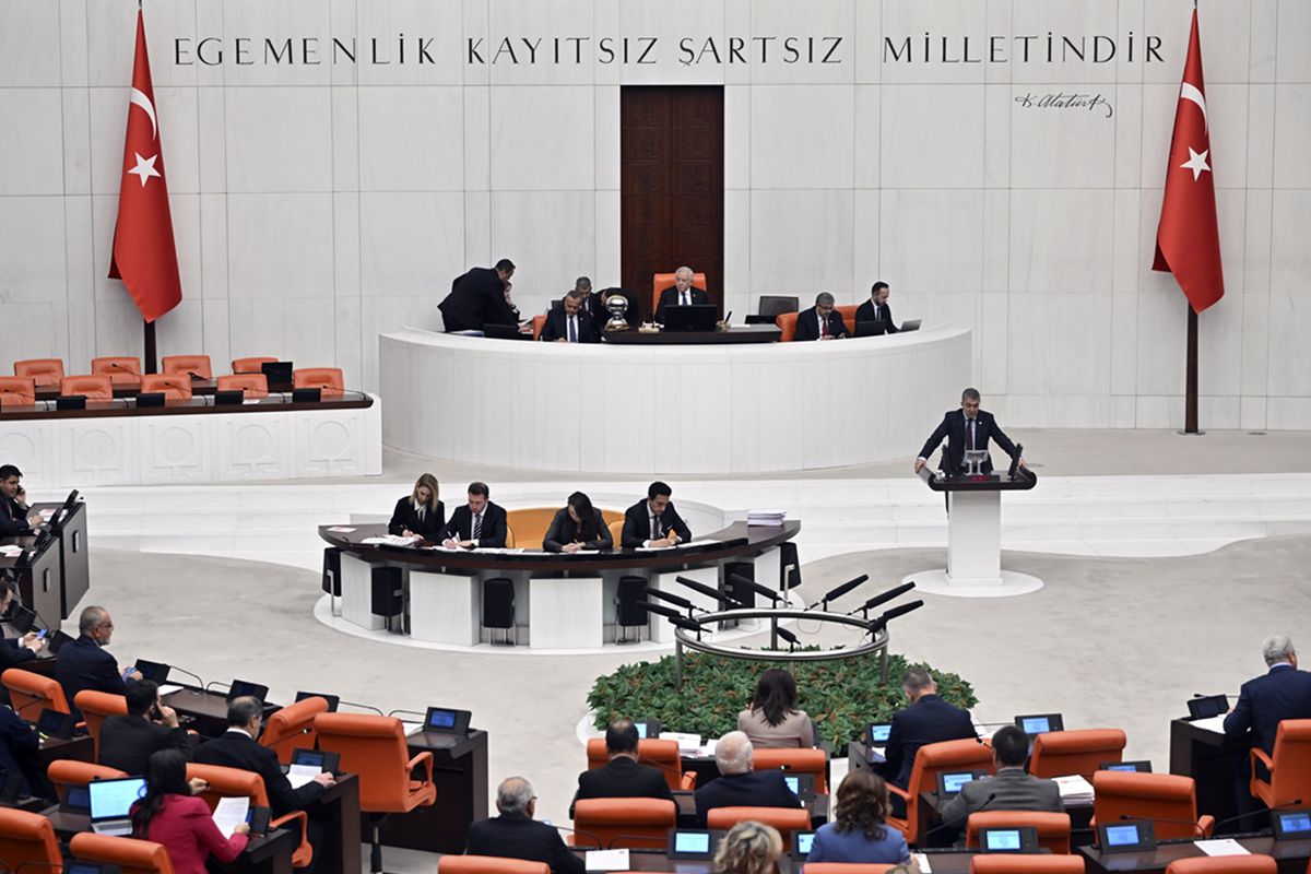 TBMM’de kabul edildi! Memur kadınların doğum izni artırılıyor
