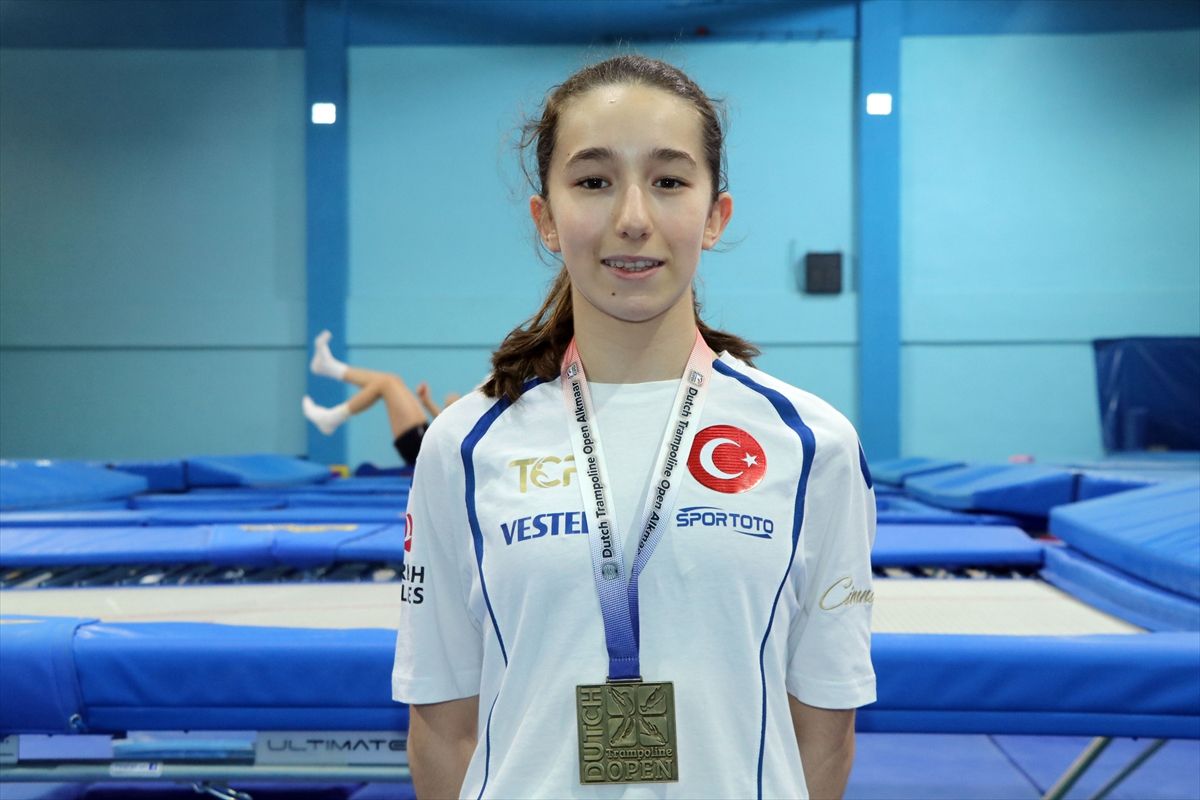 14 Yaşındaki Cimnastikçi Fatma Rana’nın Başarısı
