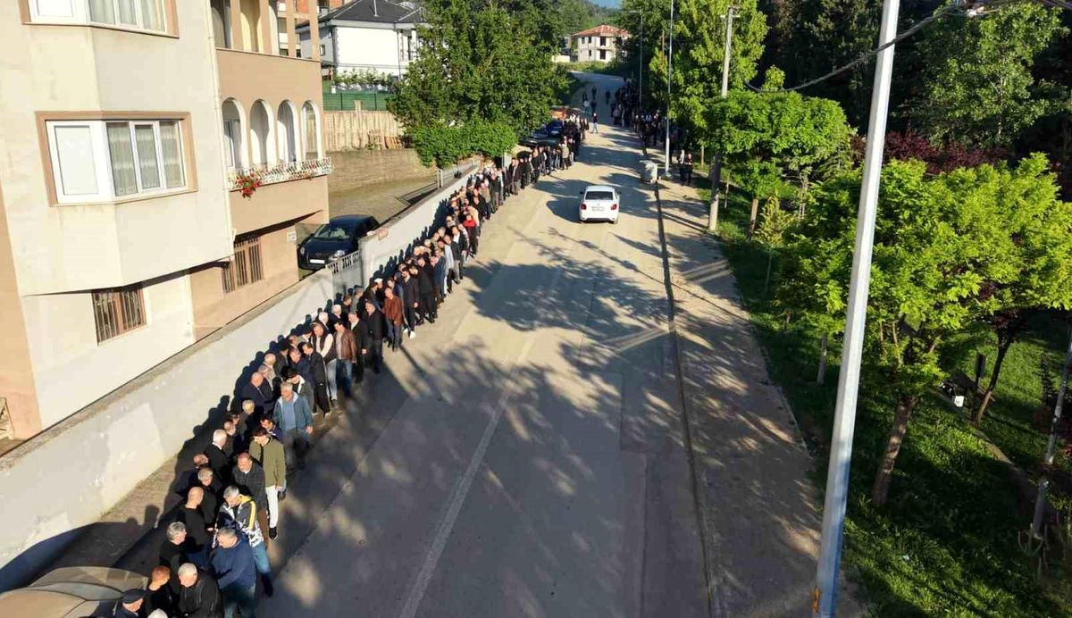 Cerrah Mahallesi’nde 60 Yıllık Bayram Geleneği