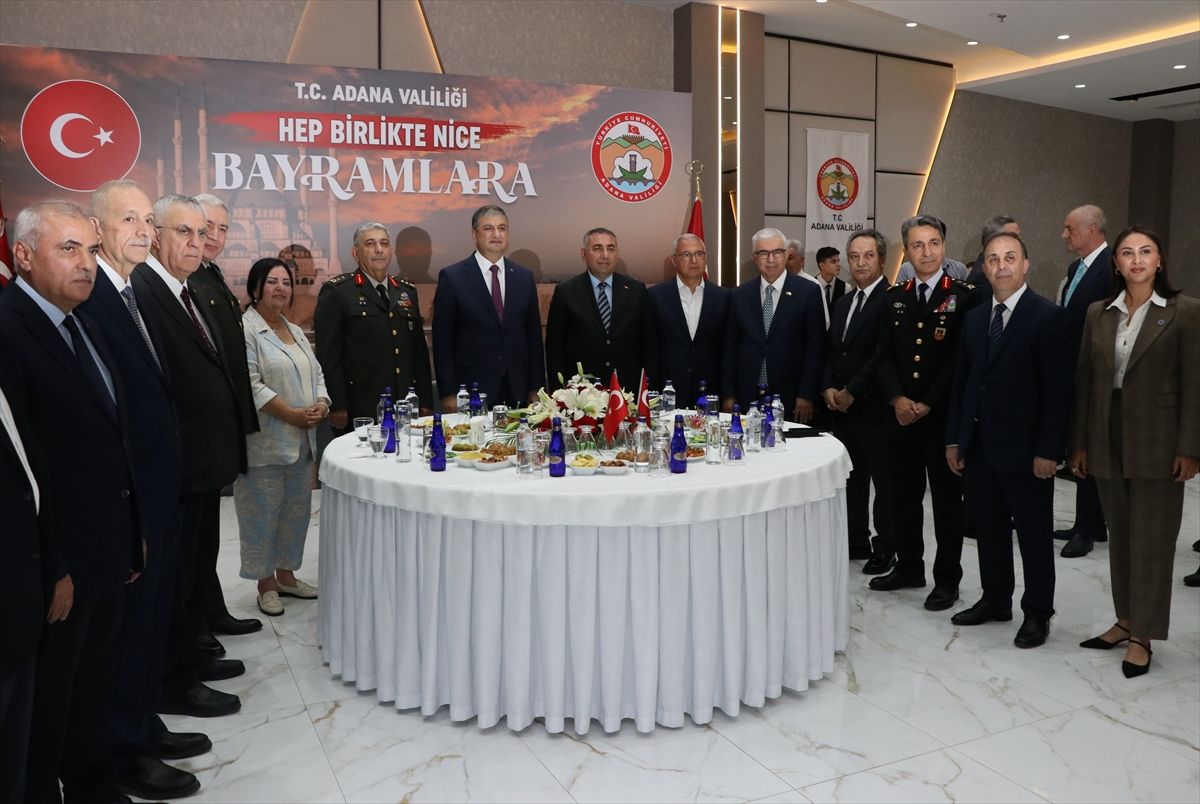 Adana’da Bayramlaşma Programı