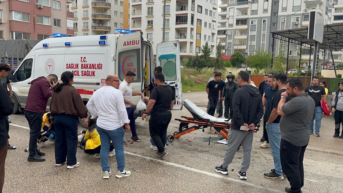 Kozan’da Motosiklet Kazası: 2 Yaralı
