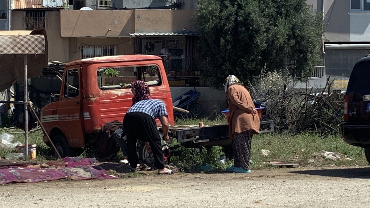 Adana’da Kurban Kesiminde Görülen Manzaralar
