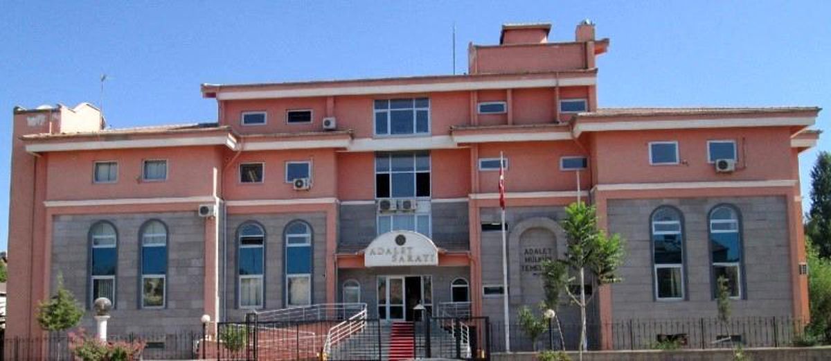 Gölbaşı’nda Tefecilik Operasyonu: 7 Gözaltı