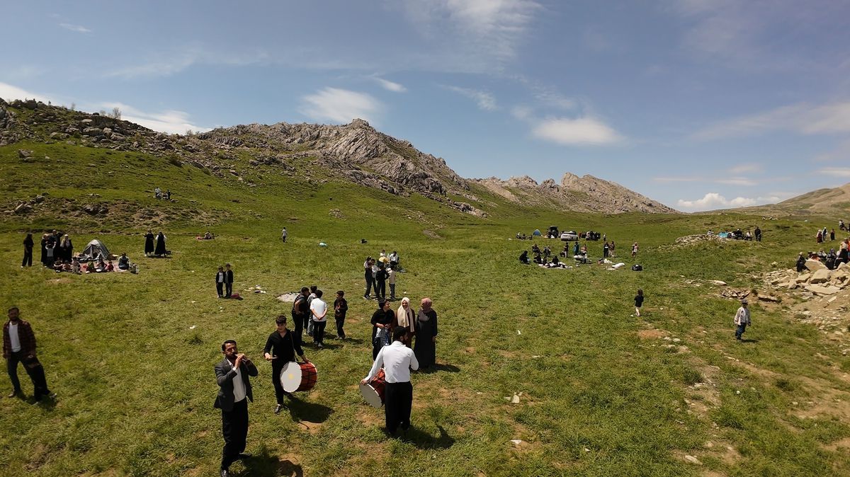 Gerger’de İlk Ters Lale Festivali Büyük İlgi Gördü