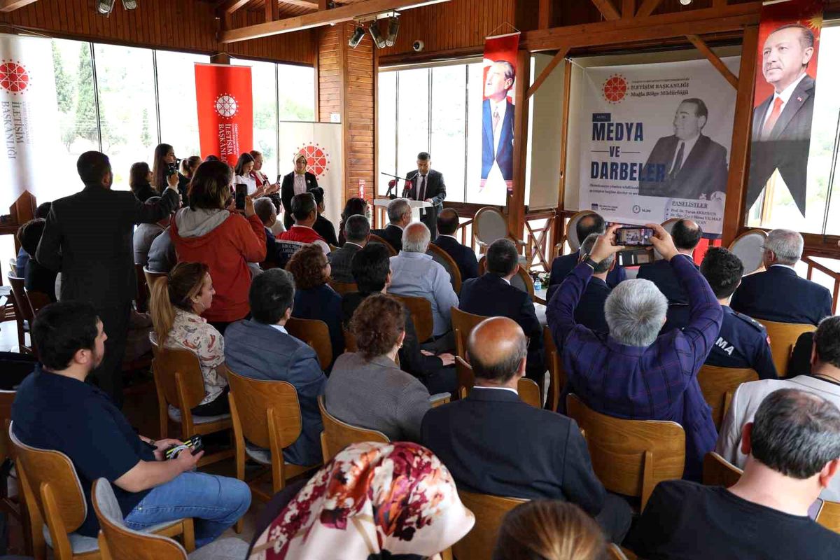 Medya ve Darbeler Paneli’nde Acı Gerçekler