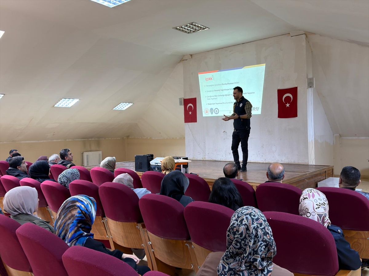 Ağrı’da Siber Suçlarla Mücadele Eğitimi