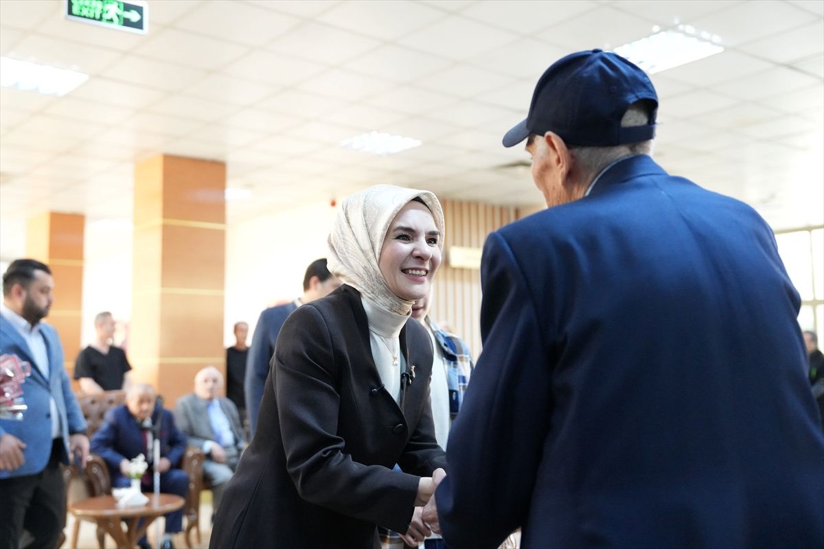 Bakan Göktaş’tan bayram ziyaretleri