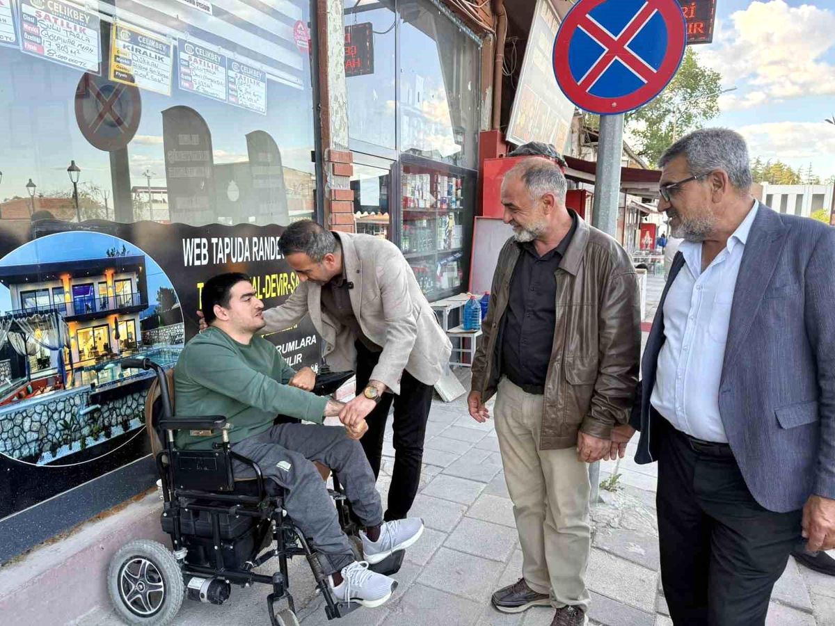 Akçadağ Belediye Başkanı Ulutaş’tan bayram öncesi esnaf ziyareti