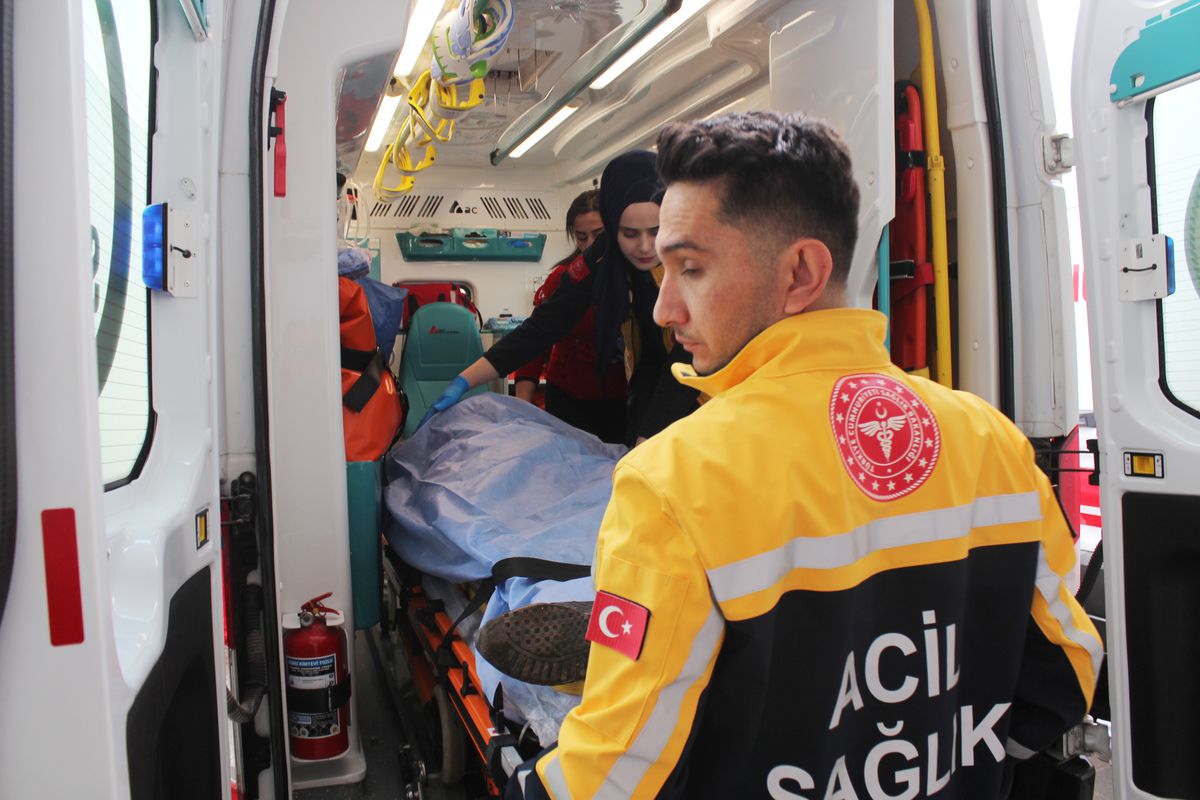 Aksaray’da İşçi Düşerek Yaralandı