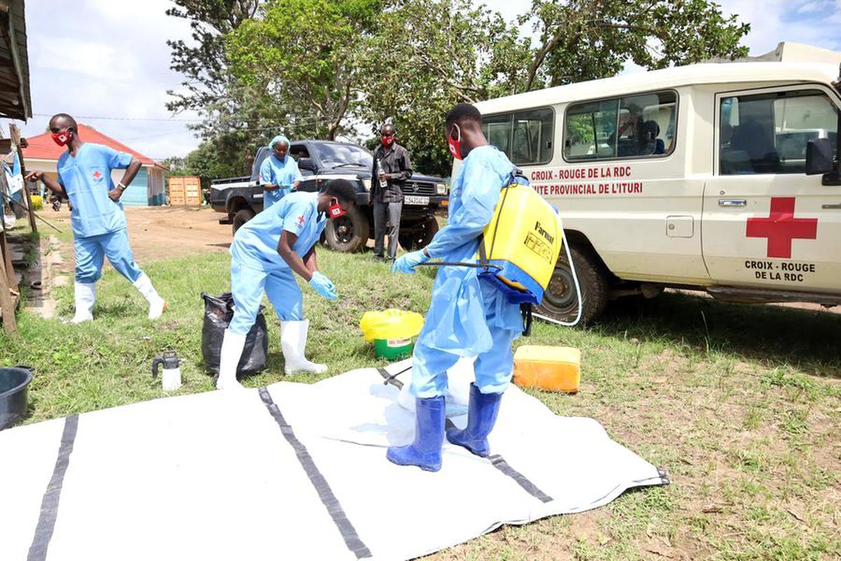 Ebola Salgını Yayılıyor
