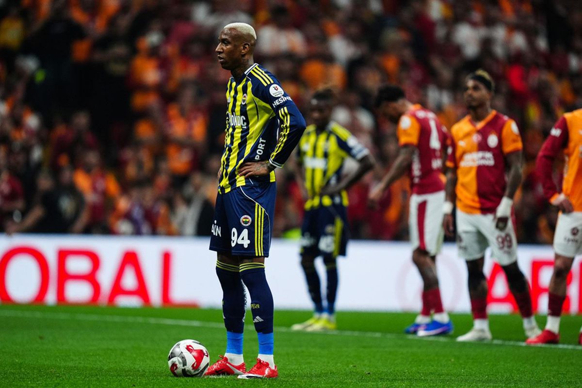 Alkışlar Anderson Talisca’ya! Koca çeteyi çökertti