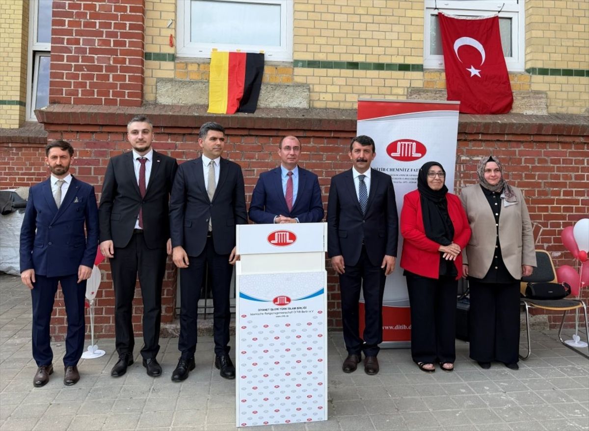 Chemnitz’te DİTİB Fatih Camisi Açıldı