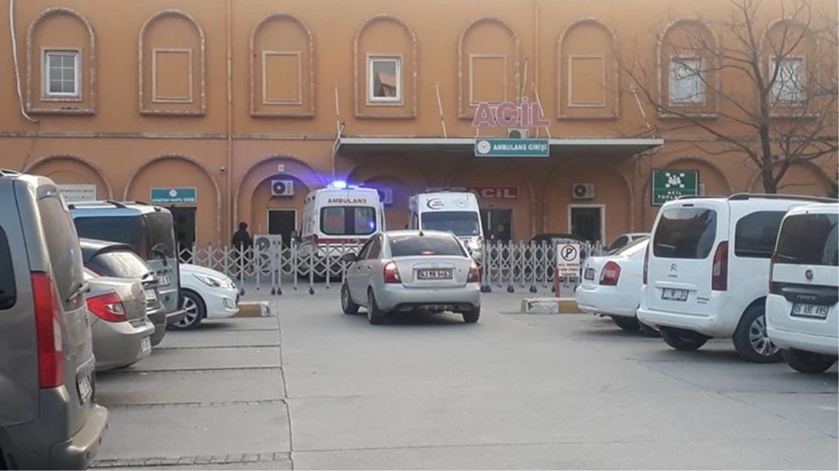 2 Yaşındaki Çocuk Otomobilin Altında Kaldı