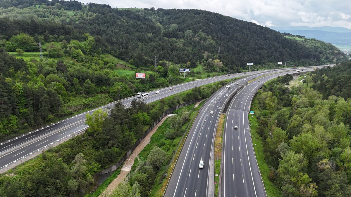 Bolu Geçişinde Trafik Yoğunluğu