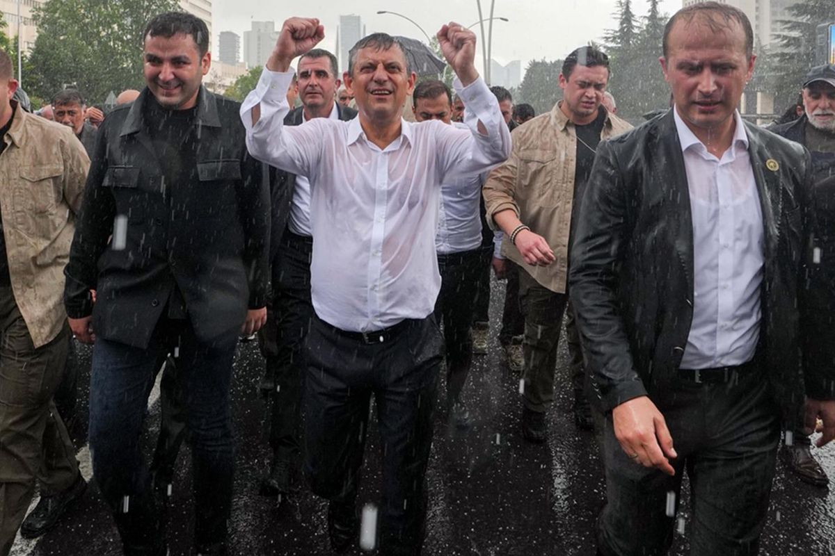 Özgür Özel’in TBMM yürüyüşüne başsavcılıktan soruşturma