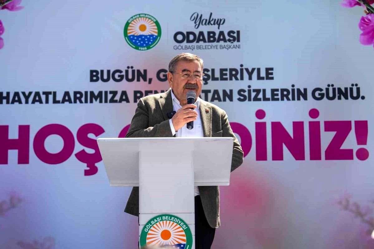 Anneler, günlerinde doyasıya eğlendi