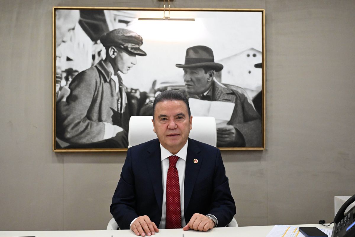 Antalya’da Rüşvet ve Yolsuzluk Davası Devam Ediyor