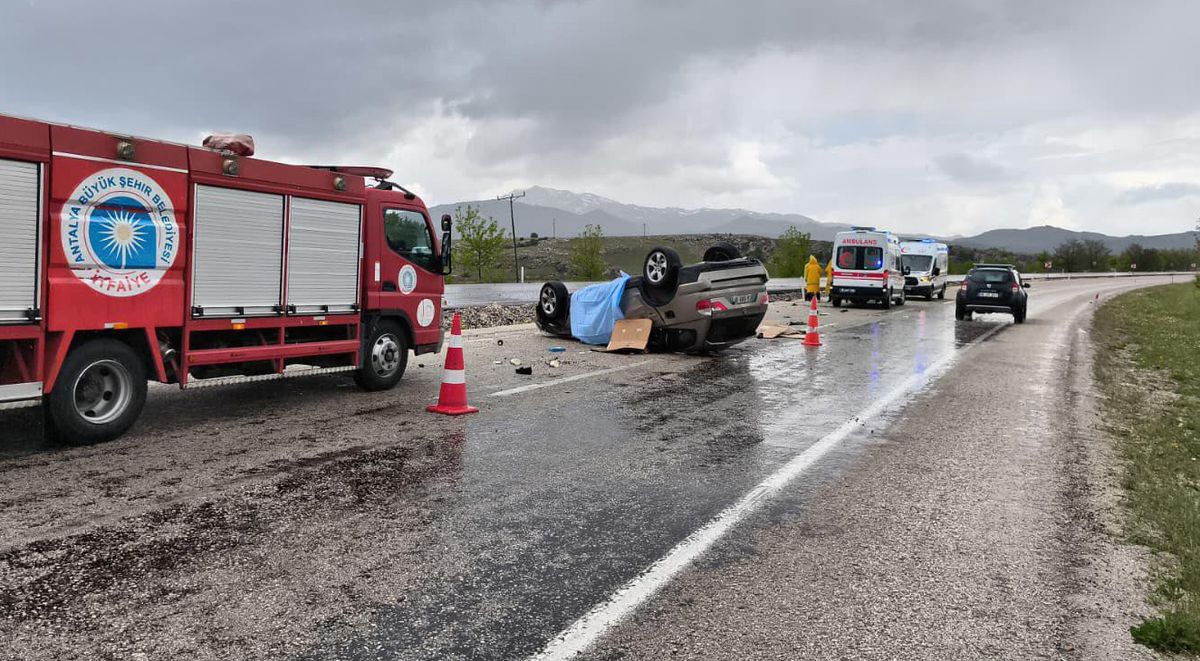 Korkuteli’de Trafik Kazası: İki Ölü, İki Yaralı