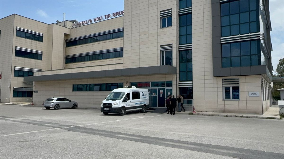 Antalya’da Silahlı Kavga: 3 Ölü