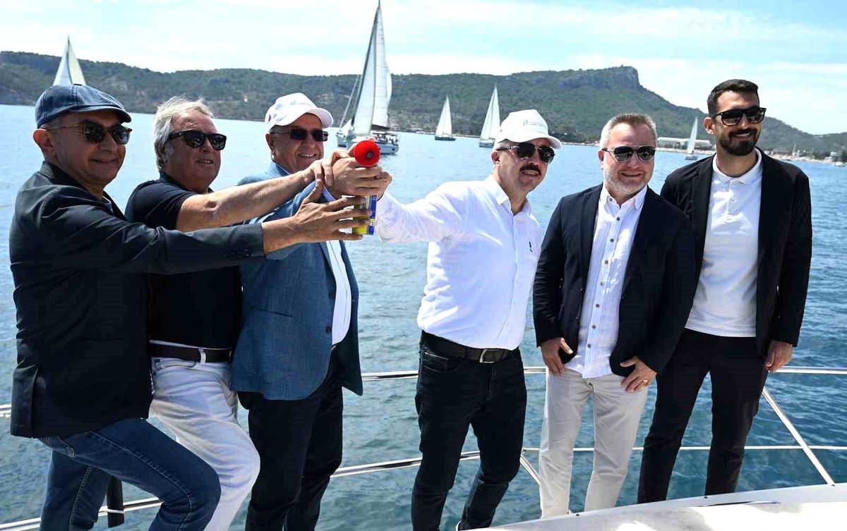 Antalya yat yarışları Kemer’den start aldı