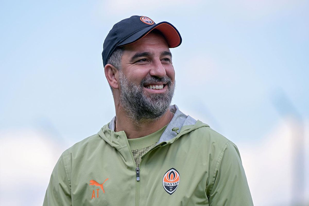 Arda Turan hem Fenerbahçe’nin hem de Galatasaray’ın yıldızını istiyor