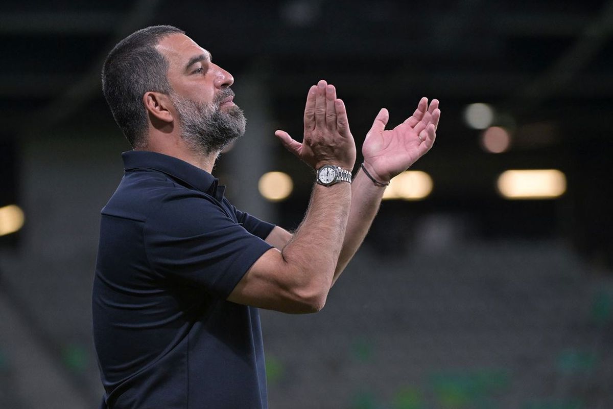 Arda Turan’ın Shakhtar Donetsk’i derbide 3 puana uzandı