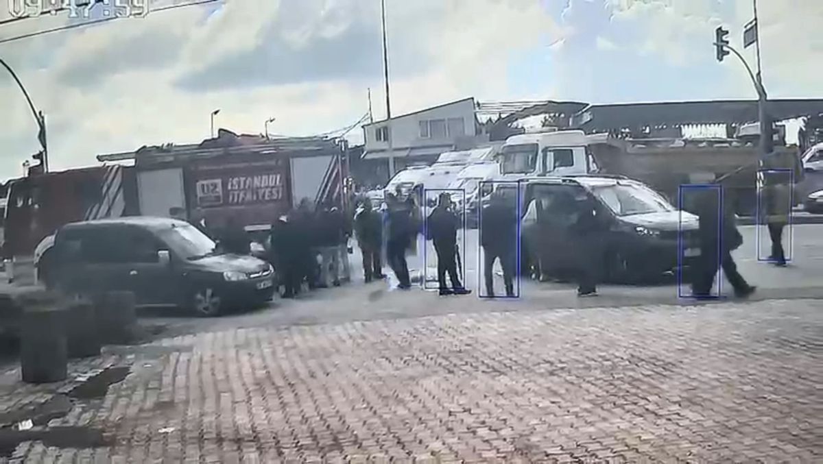 Arnavutköy’de Zincirleme Kaza: 5 Yaralı