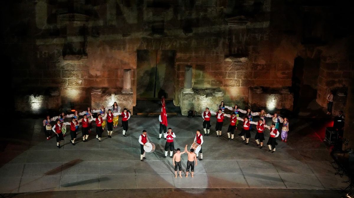 Aspendos’ta Gençlik ve Spor Şöleni