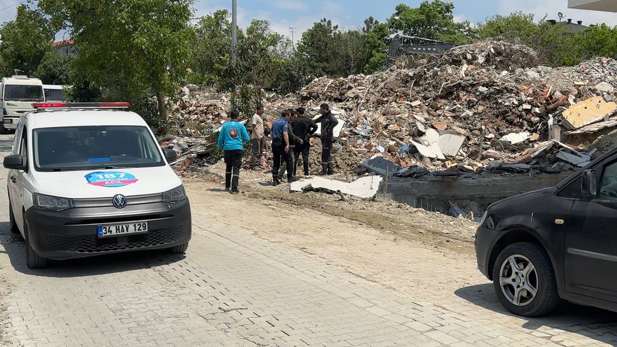 Doğal Gaz Hattı Yıkımda Hasar Gördü