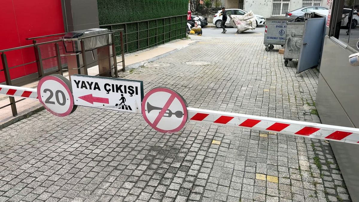Avcılar’da Güvenlik Görevliğine Saldırı
