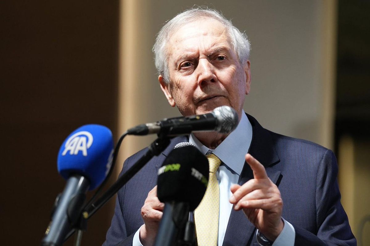 Aziz Yıldırım görüşme yaptıkları golcü ismi açıkladı