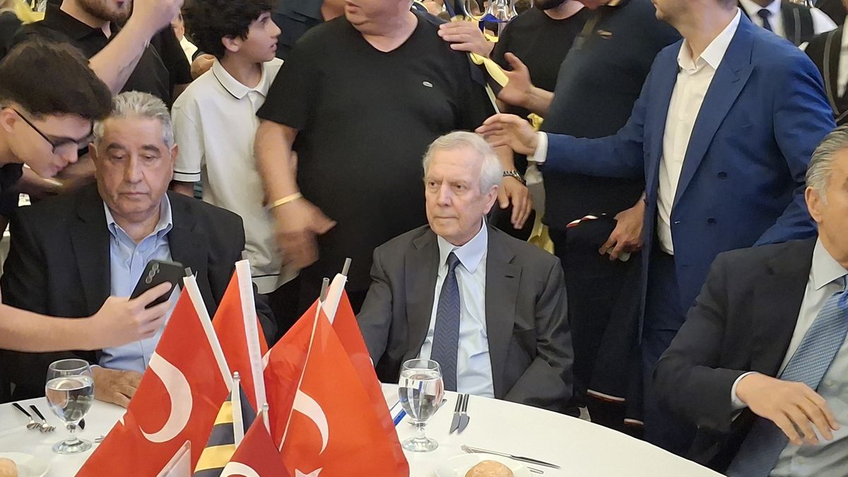 Yıldırım: Fenerbahçe’nin Önceliği İki Santrfor