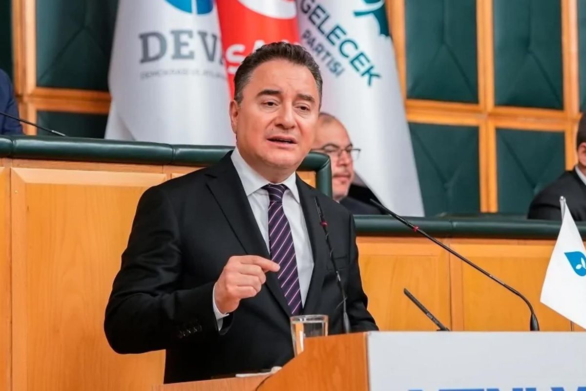 Babacan: Siyasette Kalite Düştü