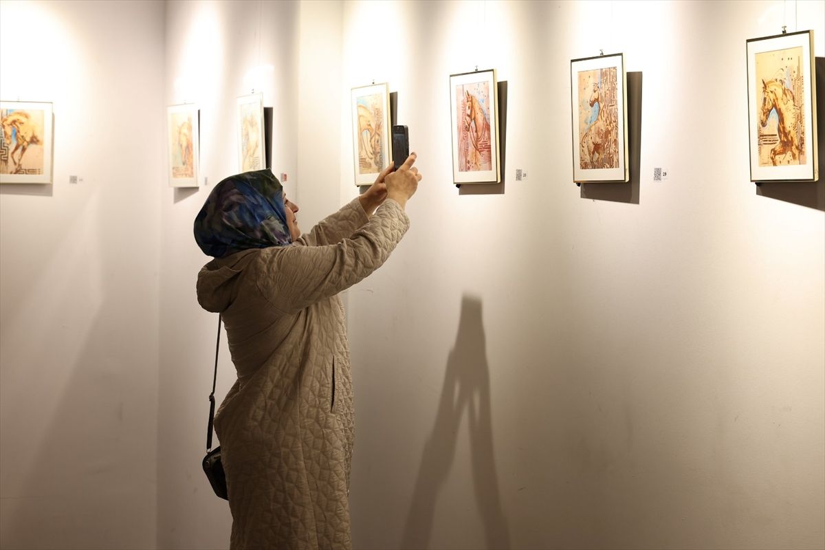 Hat İzinde Sergisi Bağcılar’da Açıldı
