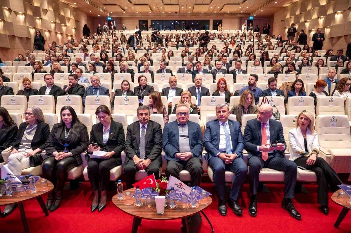 Erken Çocuklukta Aile, Okul ve Değerler Sempozyumu