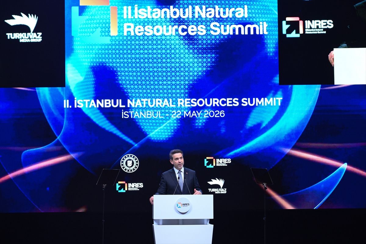 Bakan Bayraktar: Yeni enerji mimarisi ile dışa bağımlılığı bitireceğiz