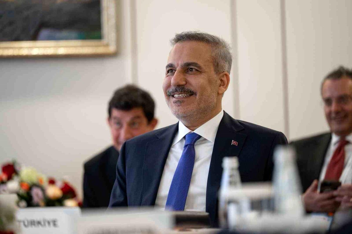 Hakan Fidan, Türkistan’da TDT Toplantısına Katıldı