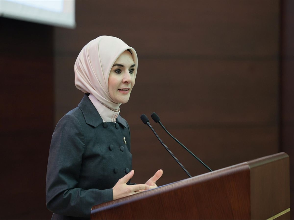 15 yaş altına sosyal medya düzenlemesi 6 ayda hayata geçecek
