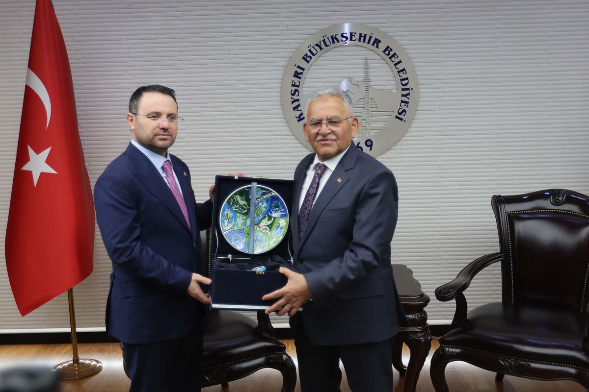 Bakan Gürlek Kayseri’yi Ziyaret Etti