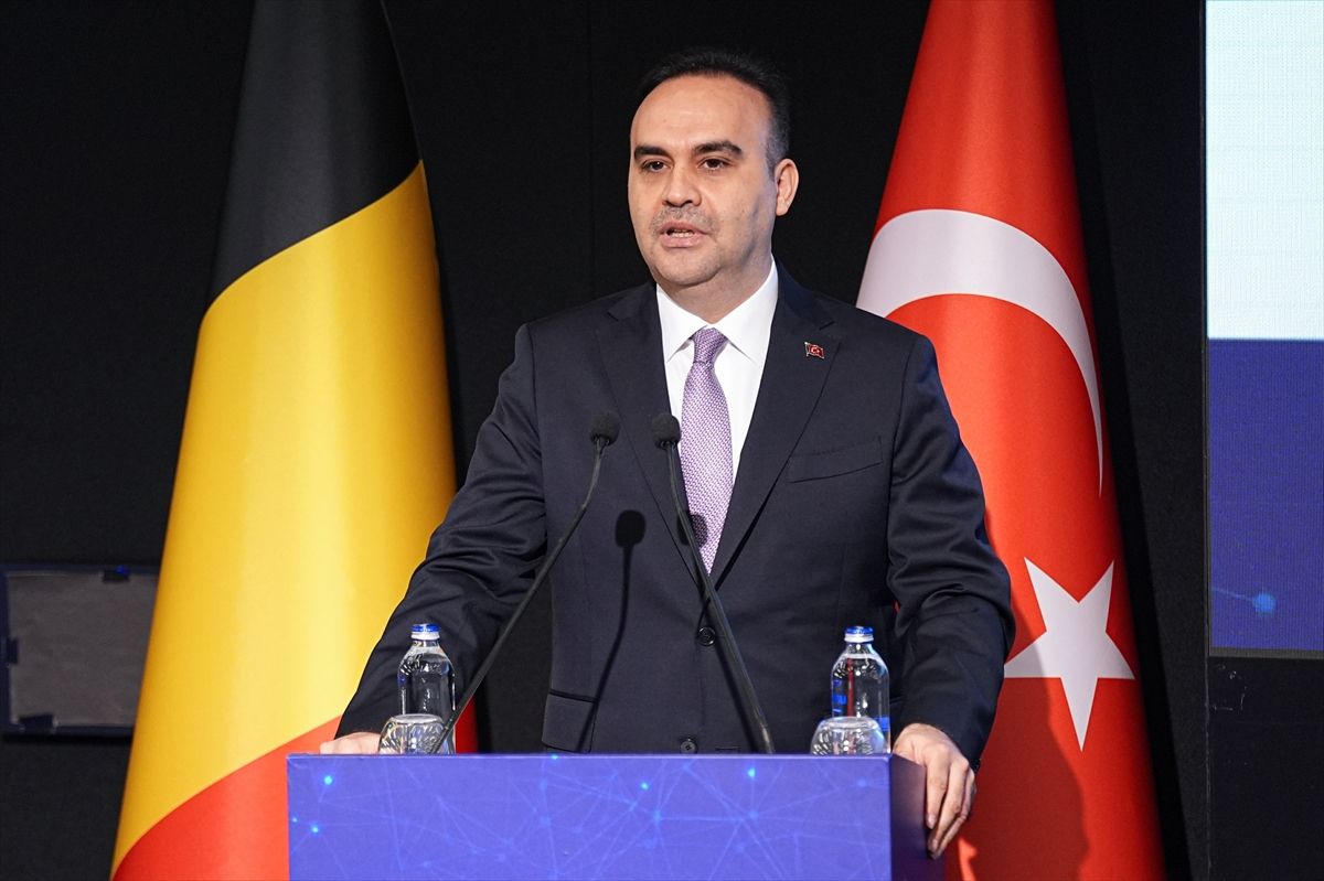 Bakan Kacır, “Sanayi 4.0’dan Sanayi 5.0’a Geçiş ve Belçika-Türkiye için Fırsatlar” oturumunda konuştu Açıklaması
