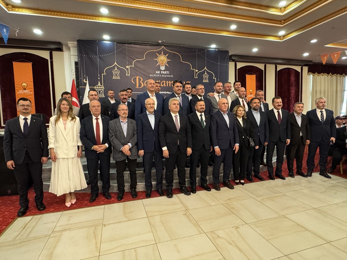 AK Parti Balıkesir’de Bayramlaşma Programı