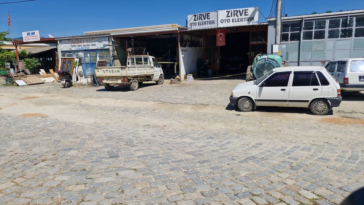 Erdek’te Silahlı Kavga: İsmail Süzan Hayatını Kaybetti