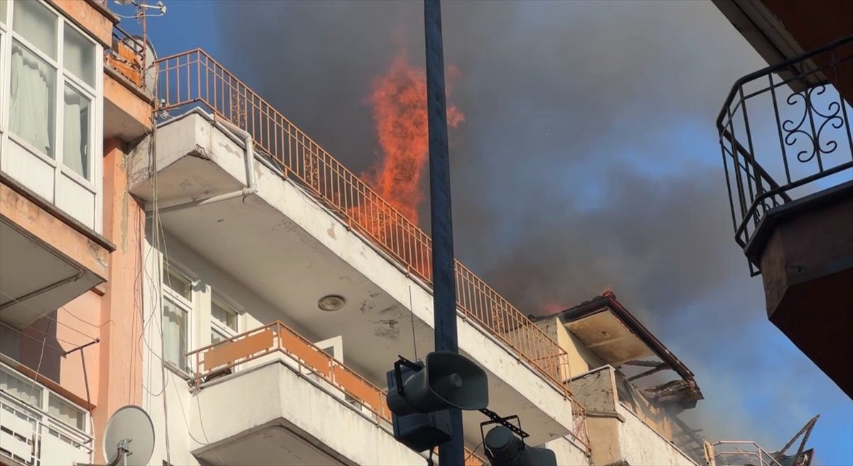 Amasra’da Apartmanda Yangın