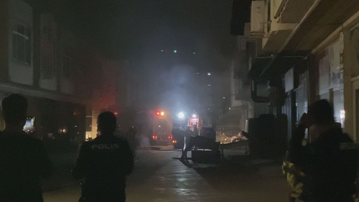 Başakşehir’de Parfüm Üretiminde Yangın